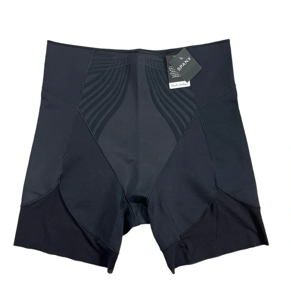 NWT SPANX Haute Contour Mid-Thigh Short size XL in Black